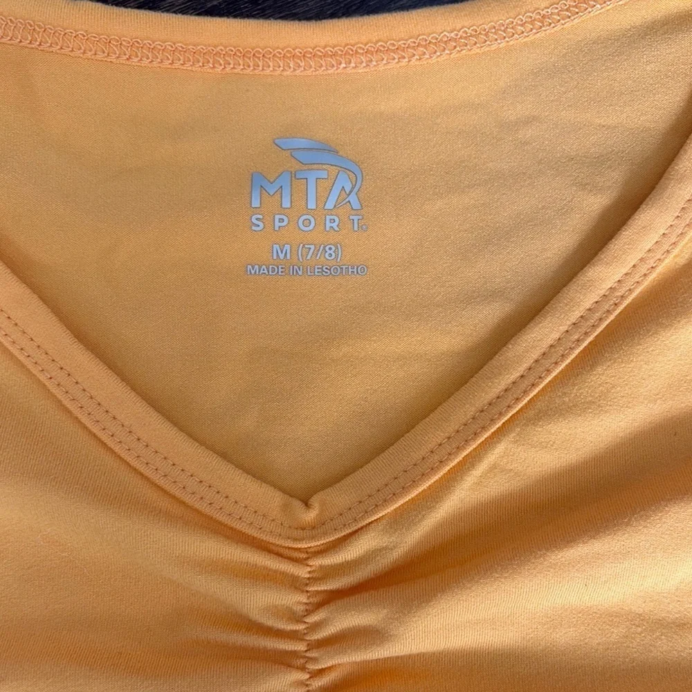 NWT MTA Sport Kid’s Orange Top size (7/8)